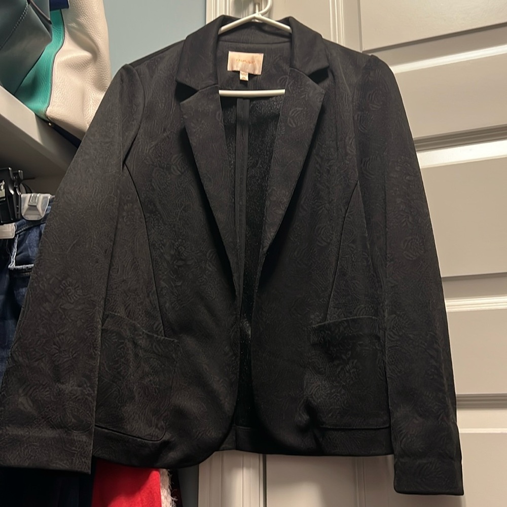 Black floral blazer
